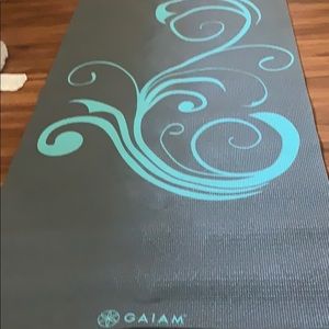 Gaiam yoga mat!